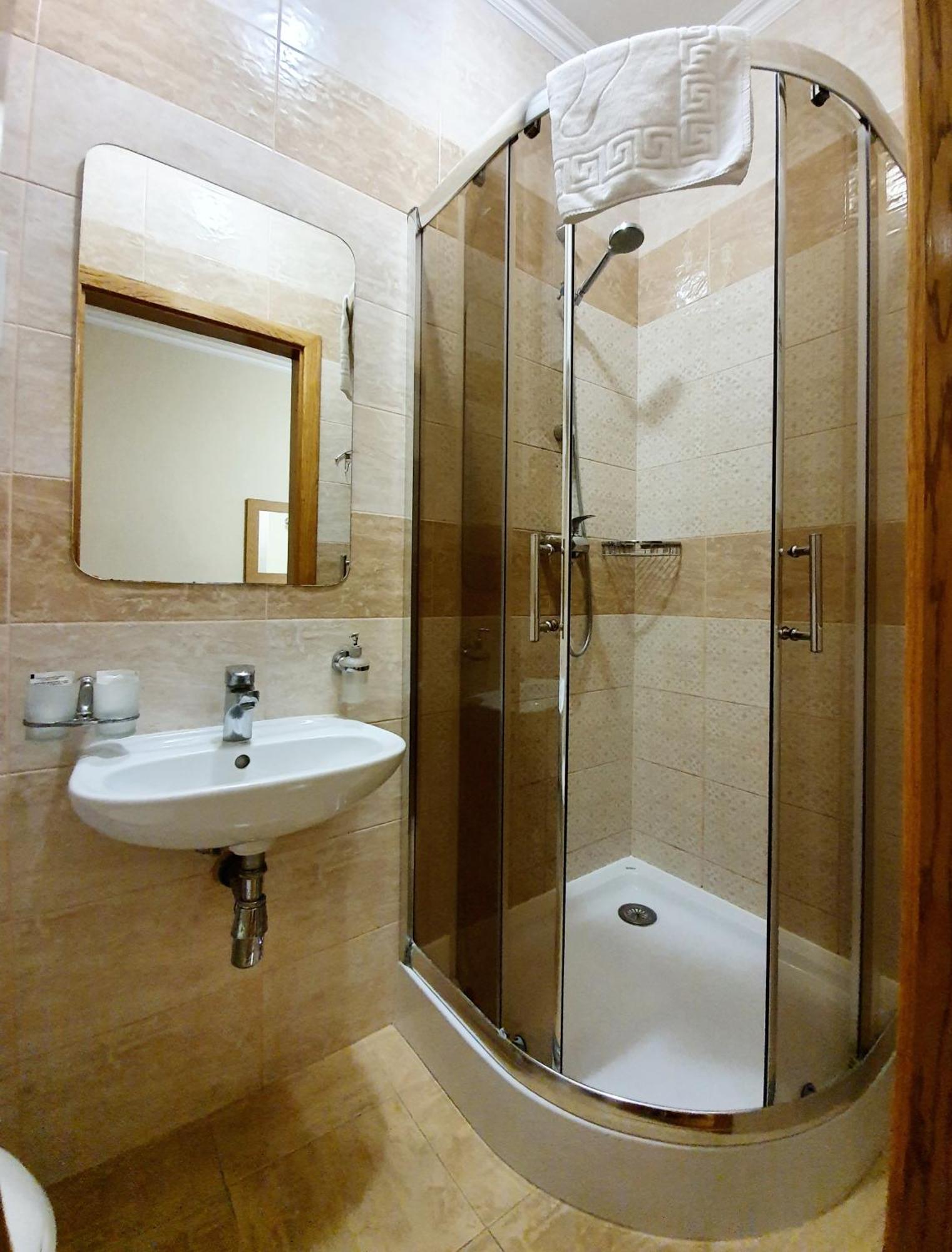 Hotel Sluch Starokostyantyniv Oda fotoğraf