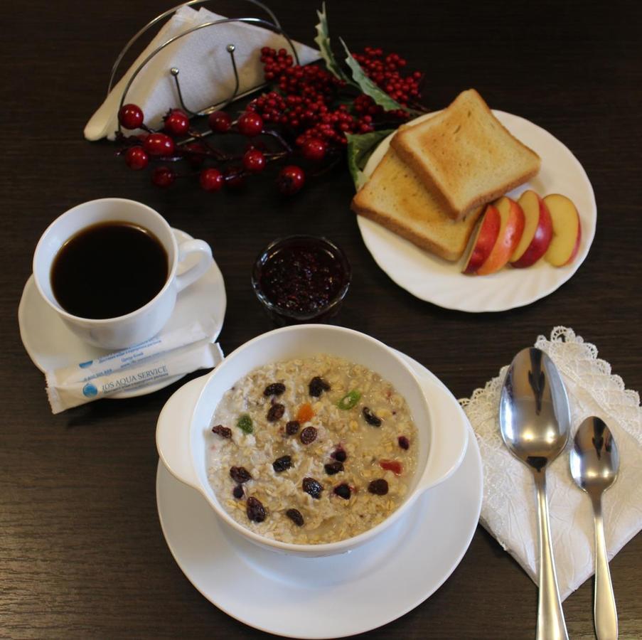 Hotel Sluch Starokostyantyniv Dış mekan fotoğraf